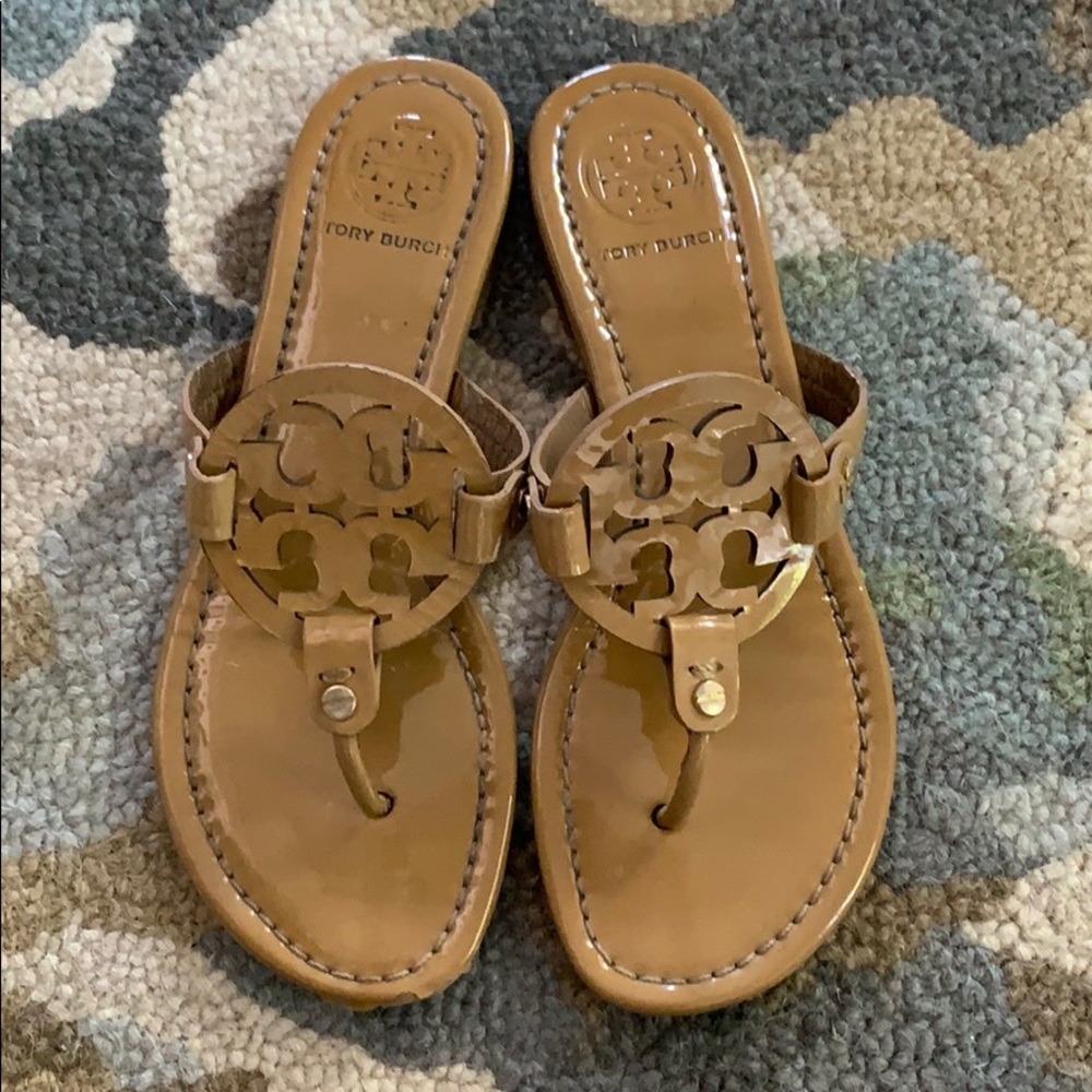 tan tory burch shoes